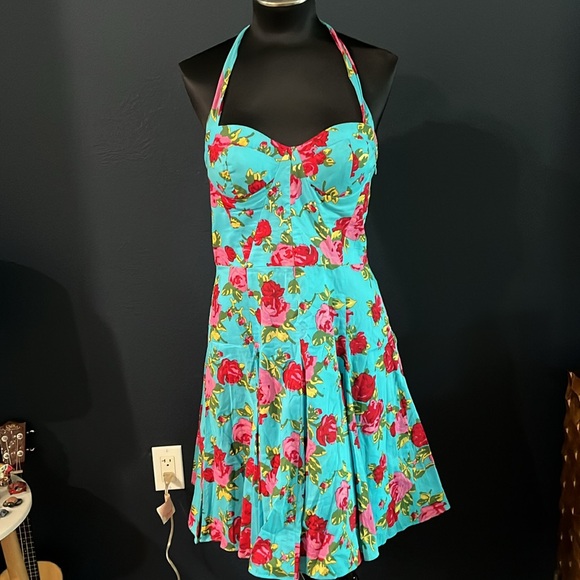 Betsey Johnson Dresses & Skirts - Betsey Johnson blue and pink floral halter skater mini dress smocked back sz 8